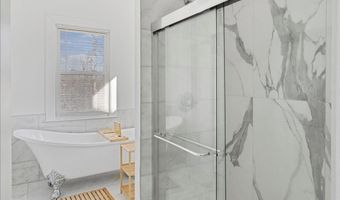 6602 KRONE Dr, Baltimore, MD 21207