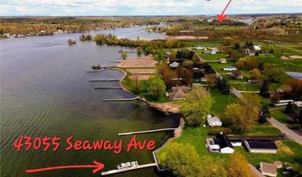 43055 Seaway Ave, Alexandria Bay, NY 13607