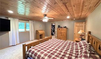 1932 17th St NW, Backus, MN 56435