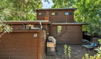 2006 Joslyn Pl, Boulder, CO 80304