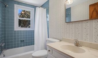 517 S Scott St, Adrian, MI 49221