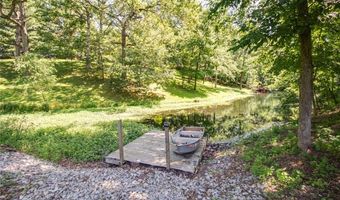 105 Lake Dr, Alton, IL 62002