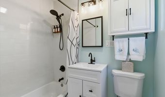 3454 MARTHA CUSTIS Dr, Alexandria, VA 22302
