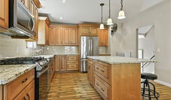 194 Gould Ave, Warwick, RI 02888