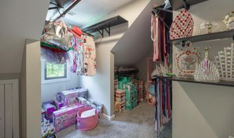 1313 English Ln, Athens, TN 37303