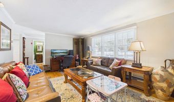 23 Elmwood Dr, Berkley, MA 02779