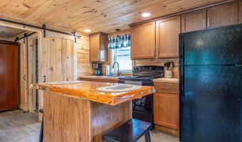 333 Smithfield Rd, Belgrade, ME 04917