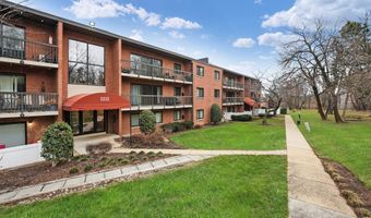 3232 S 28TH St 202, Alexandria, VA 22302