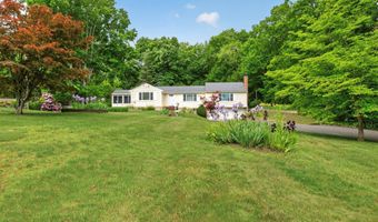 437 Lovely St, Avon, CT 06001