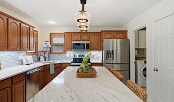 5054 Braemar St, Avon, IN 46123
