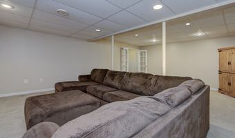 W6655 ELMVIEW Drive, Appleton, WI 54915