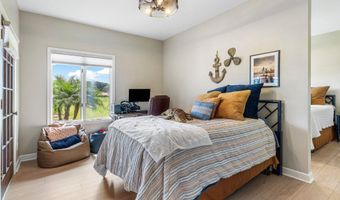 427 Glenbrook Dr, Atlantis, FL 33462