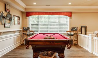 4930 Benthaven Dr E, Bargersville, IN 46106