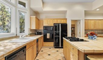 61841 E SALMON St, Brightwood, OR 97011