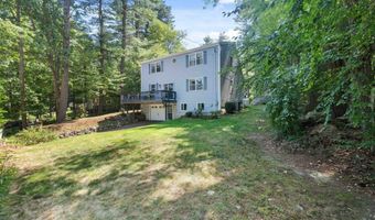 7 Woodlawn Rd, Raymond, NH 03077