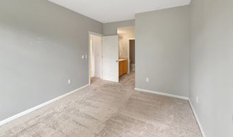 14735 SW BEARD Rd 102, Beaverton, OR 97007