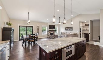 505 E Grimes St, Polk City, IA 50226