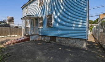 45 Columbia St, Bridgeport, CT 06604
