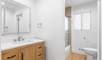 4059 Yankee Dr, Agoura Hills, CA 91301