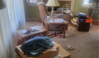 984 Roseland Rd, Alliance, OH 44601