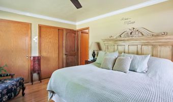 904 Squire Ln, Aberdeen, SD 57401
