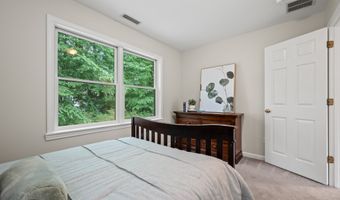 31 Grant Dr, Avon, CT 06001