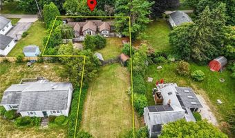 26 Thomas St, Charlestown, RI 02813