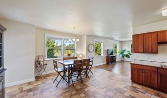 847 CARTER St, Bandon, OR 97411