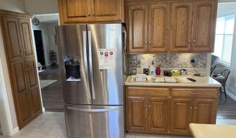 120 Hahnemann Ct, Berne, IN 46711
