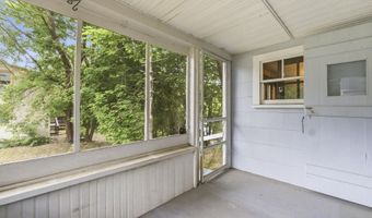 4 Florence Street Pl, Augusta, ME 04330