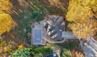 209 River Dr, Bloomfield, IN 47424