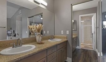1216 Woodview Dr, Oceanside, CA 92056