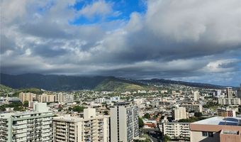 747 Amana St 2109, Honolulu, HI 96814