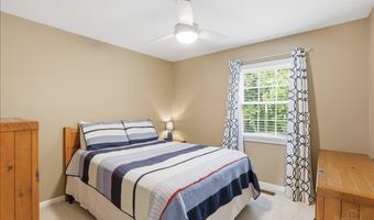 953 Watch Creek Dr, Anderson Twp., OH 45230