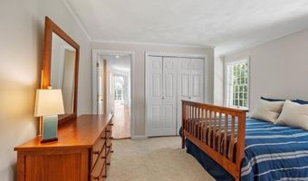 9 Ladyslipper Ln, Acton, MA 01720