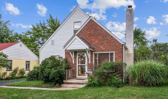 156 E Weisheimer Rd, Columbus, OH 43214
