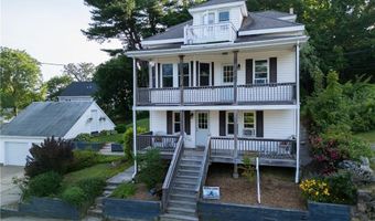 27 May St, Blackstone, MA 01504