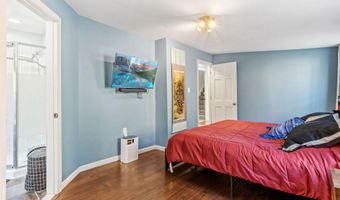 65 PINE St, Mt. Holly, NJ 08060