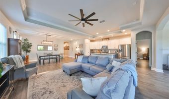 7023 OLD BENTON Dr, Apollo Beach, FL 33572