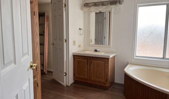 23152 W STAGHORN Ln, Congress, AZ 85332
