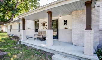 1001 W Main St, Alhambra, IL 62001