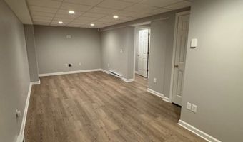 126 Sunnydale Ave, Bristol, CT 06010