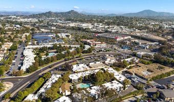 5350 Baltimore Dr 58, La Mesa, CA 91942