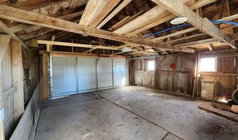 2083 Iowa Rd, Allerton, IA 50008