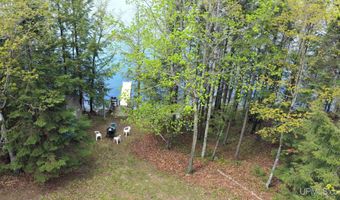 W16468 S Hilbert Dr, Armstrong Creek, WI 54103