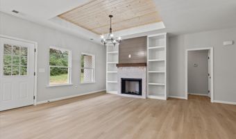 171 Krimson Cir, Albertville, AL 35951
