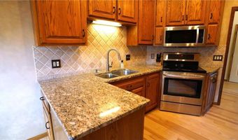14387 Everest Ave, Apple Valley, MN 55124
