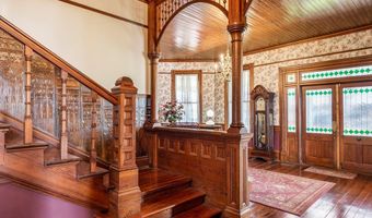 208 S Main St, Abbeville, SC 29620