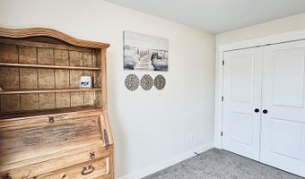 2737 Pinfire Crk, Ammon, ID 83406