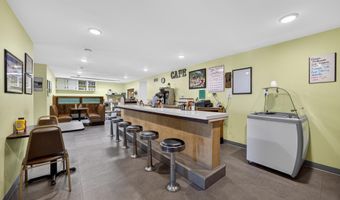 201 N Main St, Alma, WI 54610